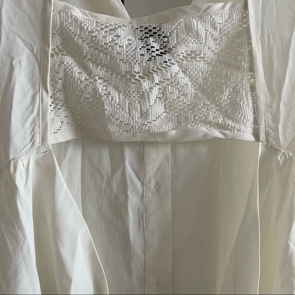 White / Off-white Flowy tunic drapey sleeveless blouse - Picture 6 of 9